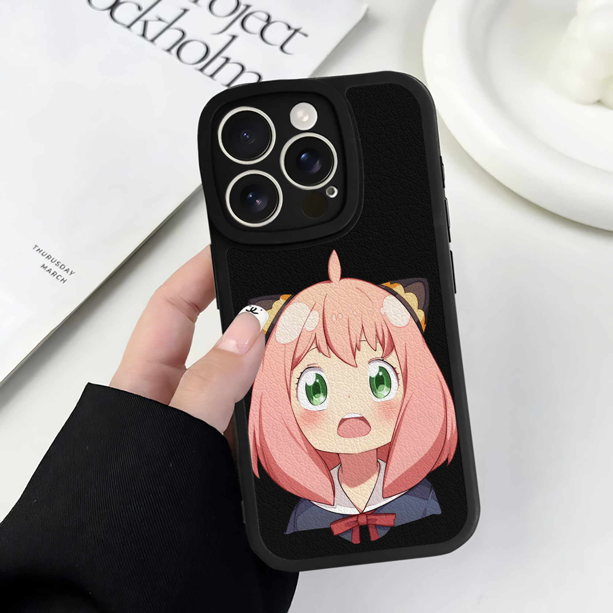 （画像用） SPY×FAMILY间谍家家酒 【iPhone 16シリーズ対応】シリコンスマホケース（レザー調） 材質：シリコン